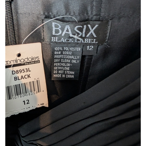 VTG Basix Black Sheer Chiffon Layered Twist Front Glam Pleated Event Maxi Gown - Picture 8 of 9